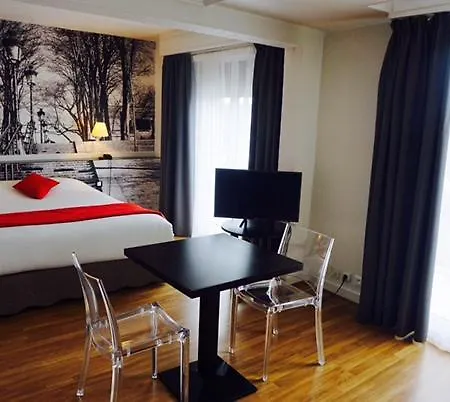 Ξενοδοχείο D'orsay Orsay